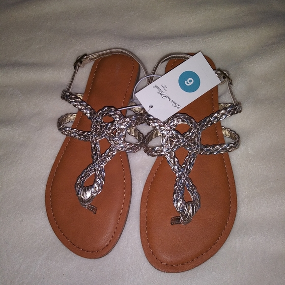 🏖 Universal Thread Jana Sandals Gold Mix Sz 6 NWT - Picture 4 of 4